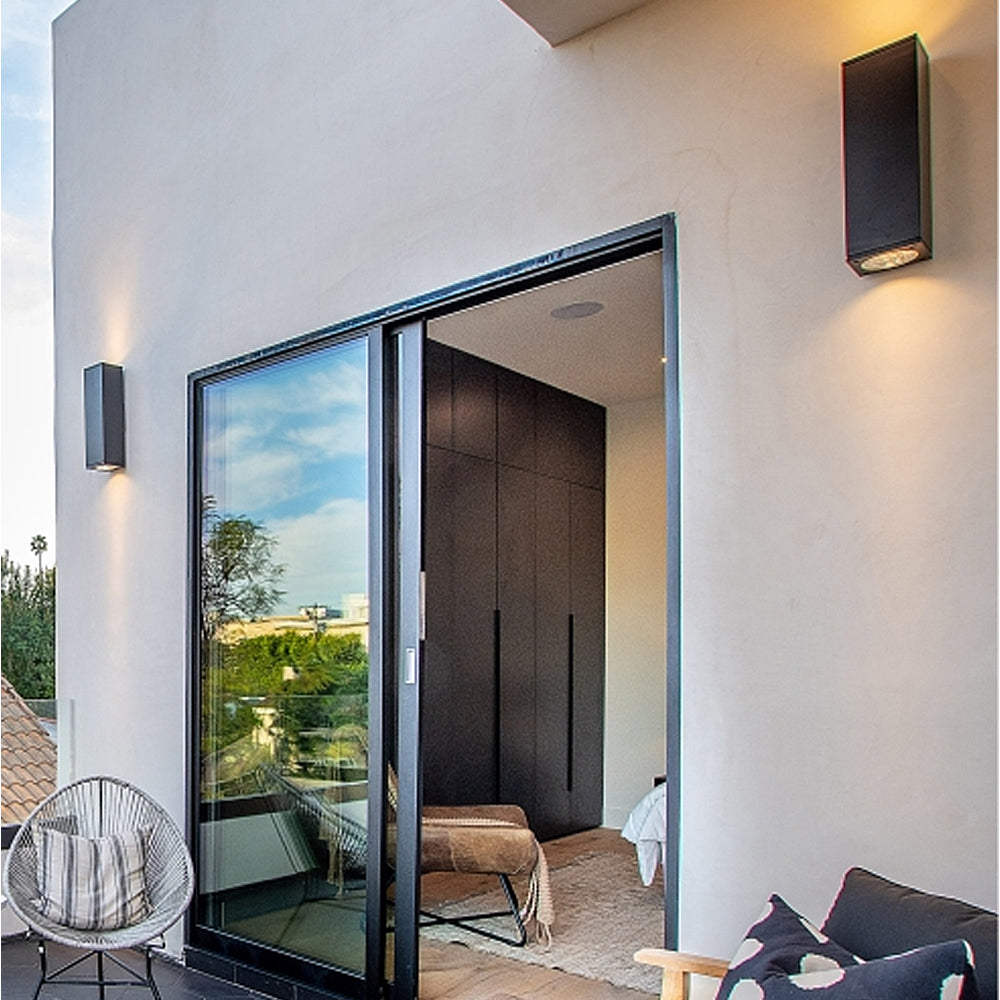 Tegel 18 Outdoor LED Downlight Wall Sconce | Visual Comfort Modern
