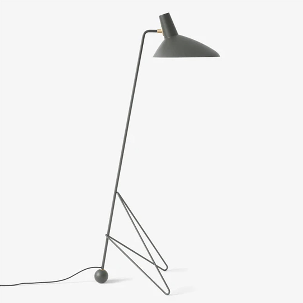 Tripod HM8 Floor Lamp by &Tradition | Loftmodern 3