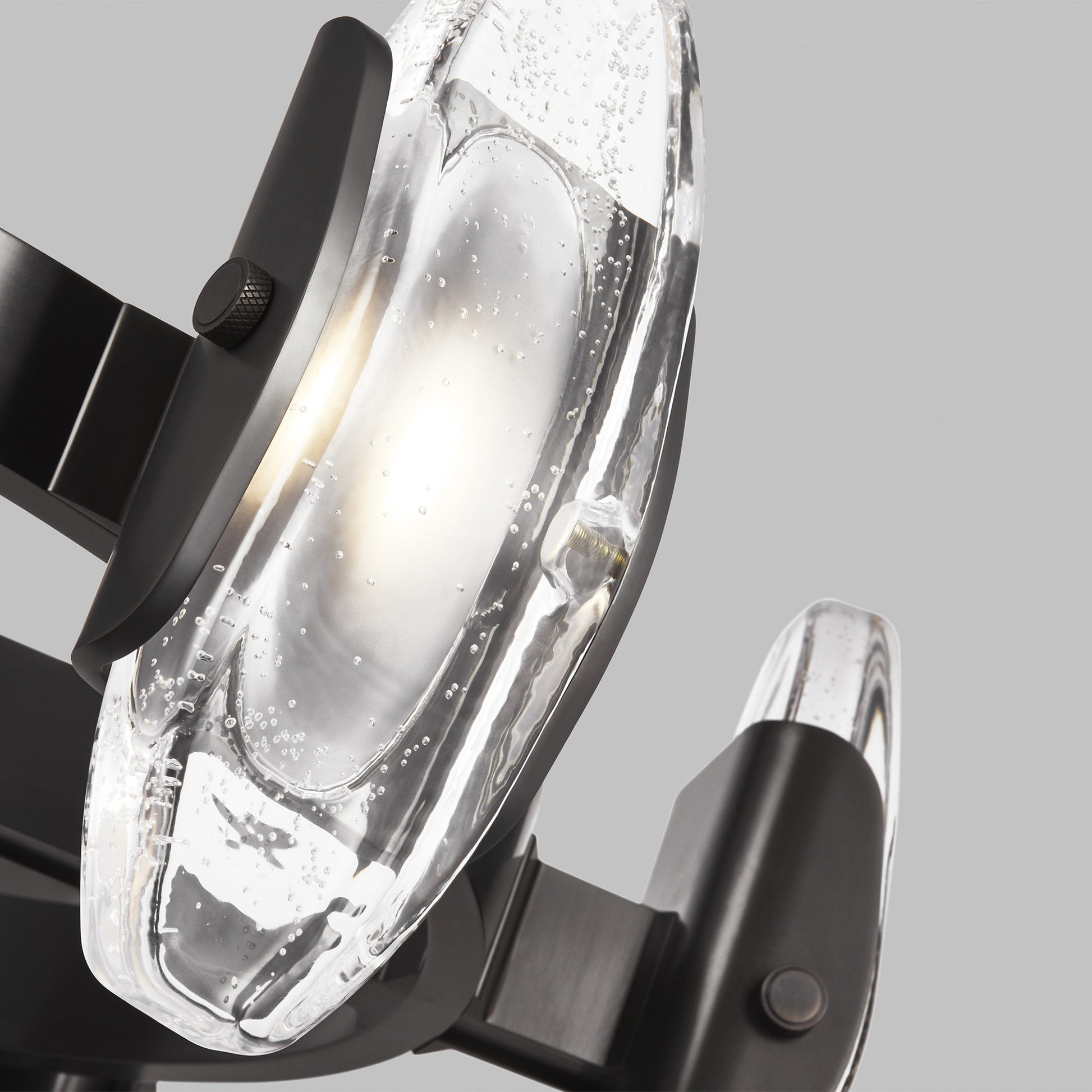 Wythe Glass Chandelier 6-Light Medium | Visual Comfort Modern