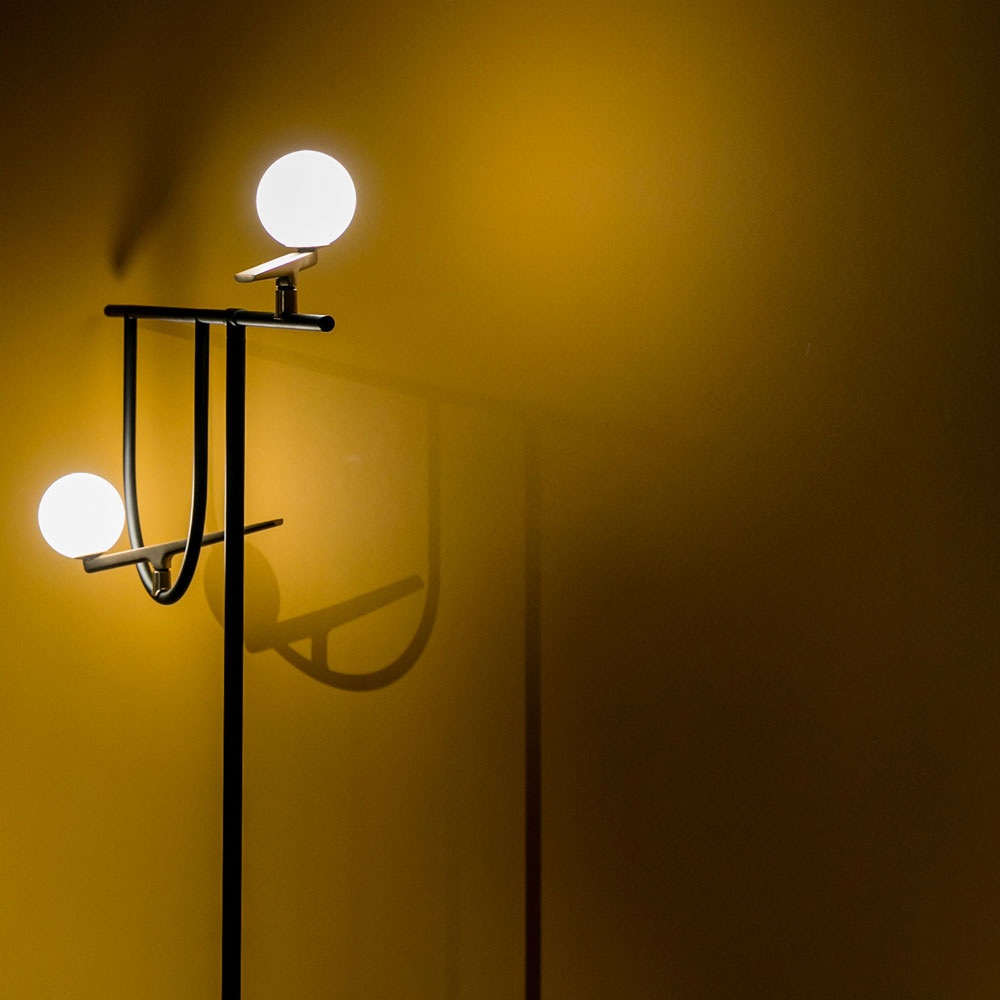 Artemide Yanzi Floor Lamp