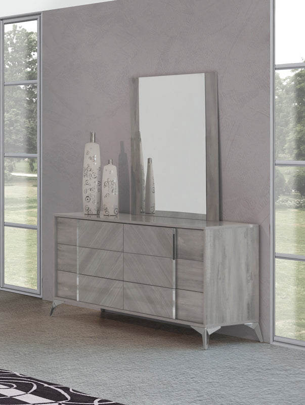 VIG Furniture Nova Domus Alexa Italian Grey Dresser