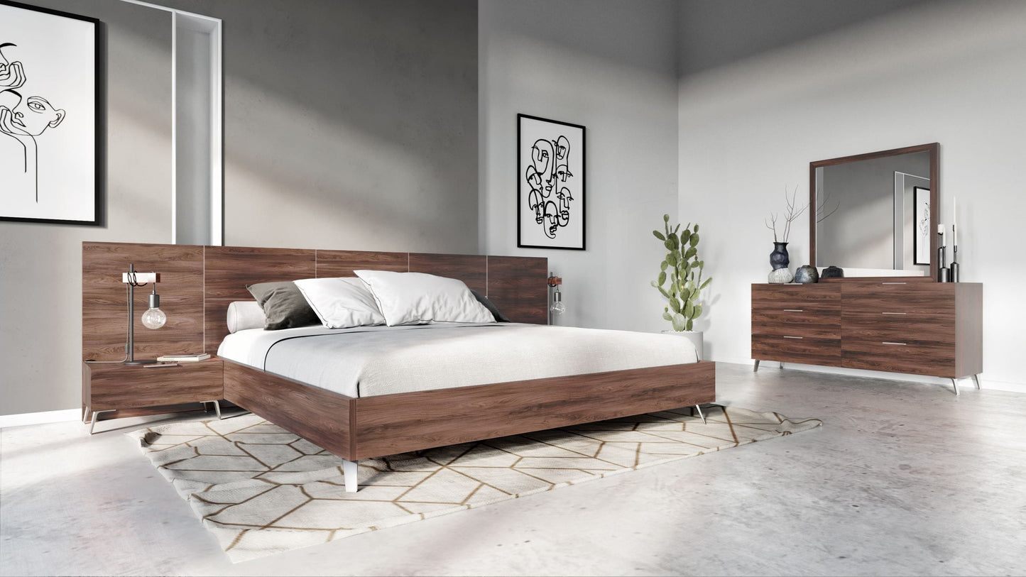 VIG Furniture Nova Domus Brooklyn Italian Walnut Bed Set