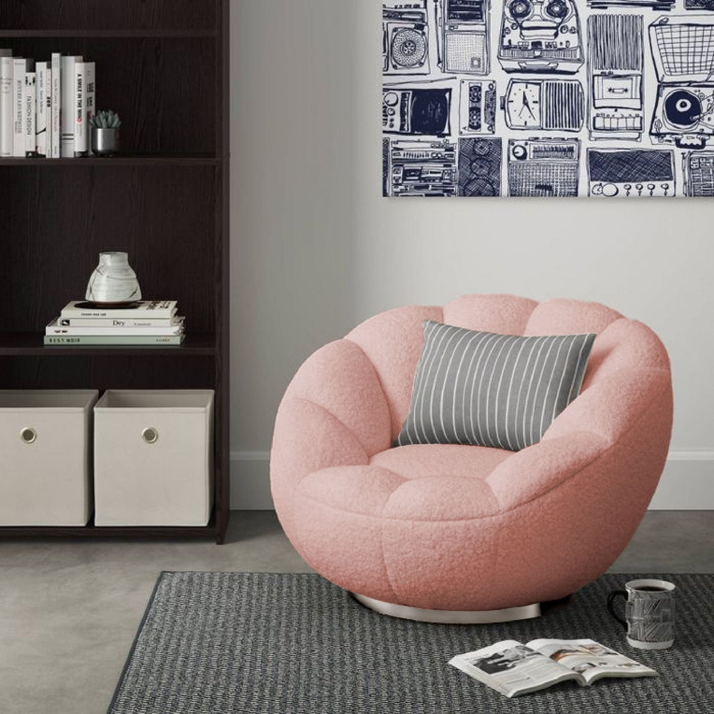 VIG Furniture Modrest Dacano Pink Sherpa Accent Chair