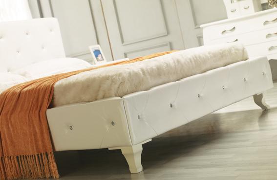 VIG Furniture Modrest Monte Carlo White Leatherette Twin Bed Crystals