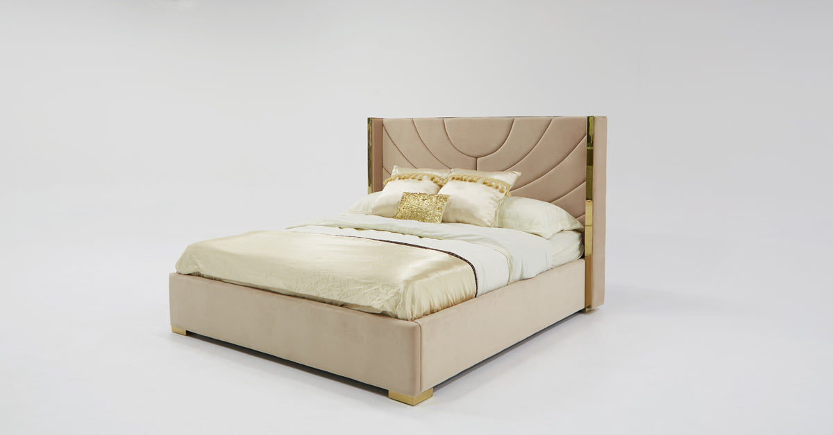 VIG Furniture Divani Casa Visalia Beige Velvet Gold Eastern King Bed