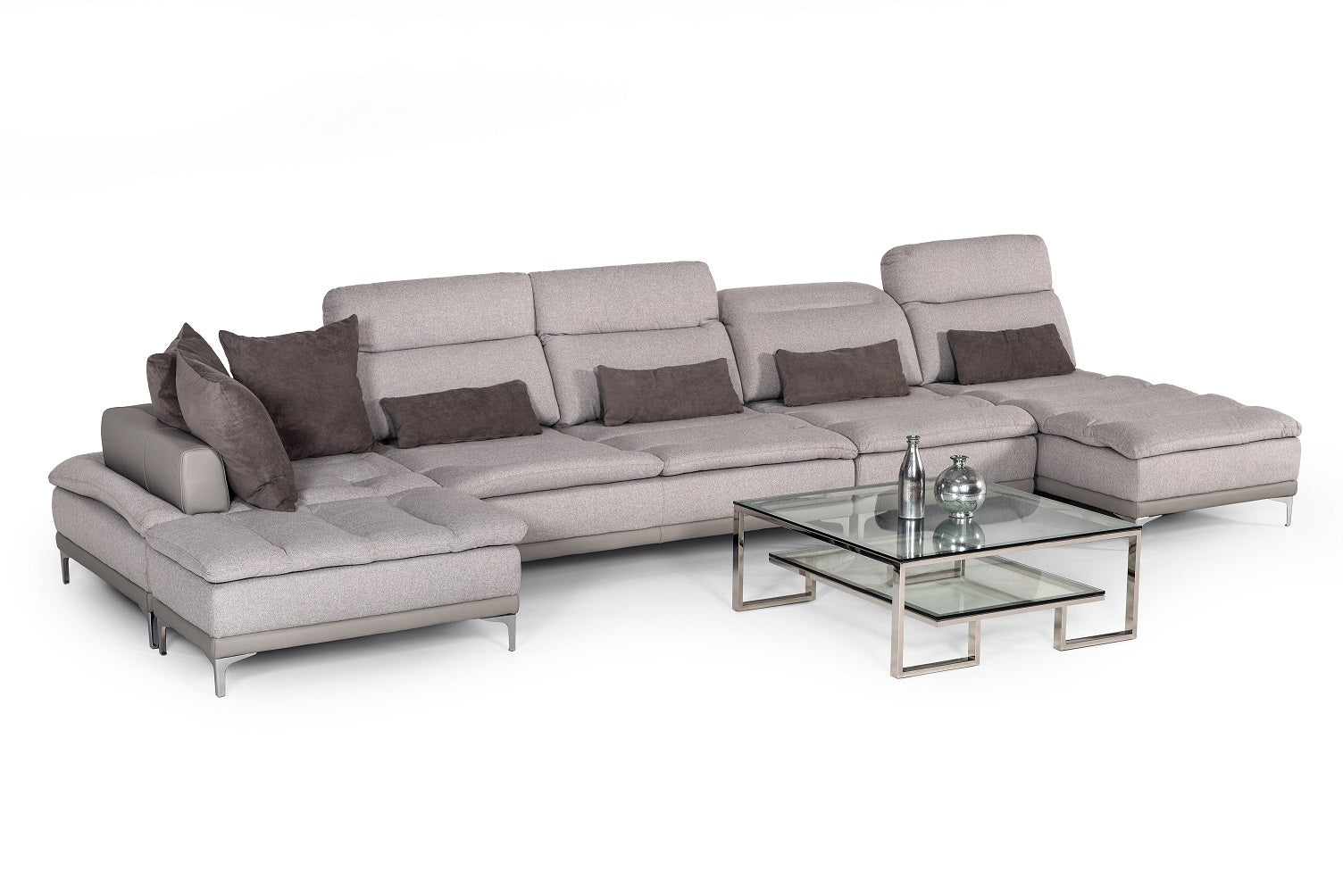 VIG Furniture David Ferrari Horizon Grey Fabric Grey Leather Sectional Sofa