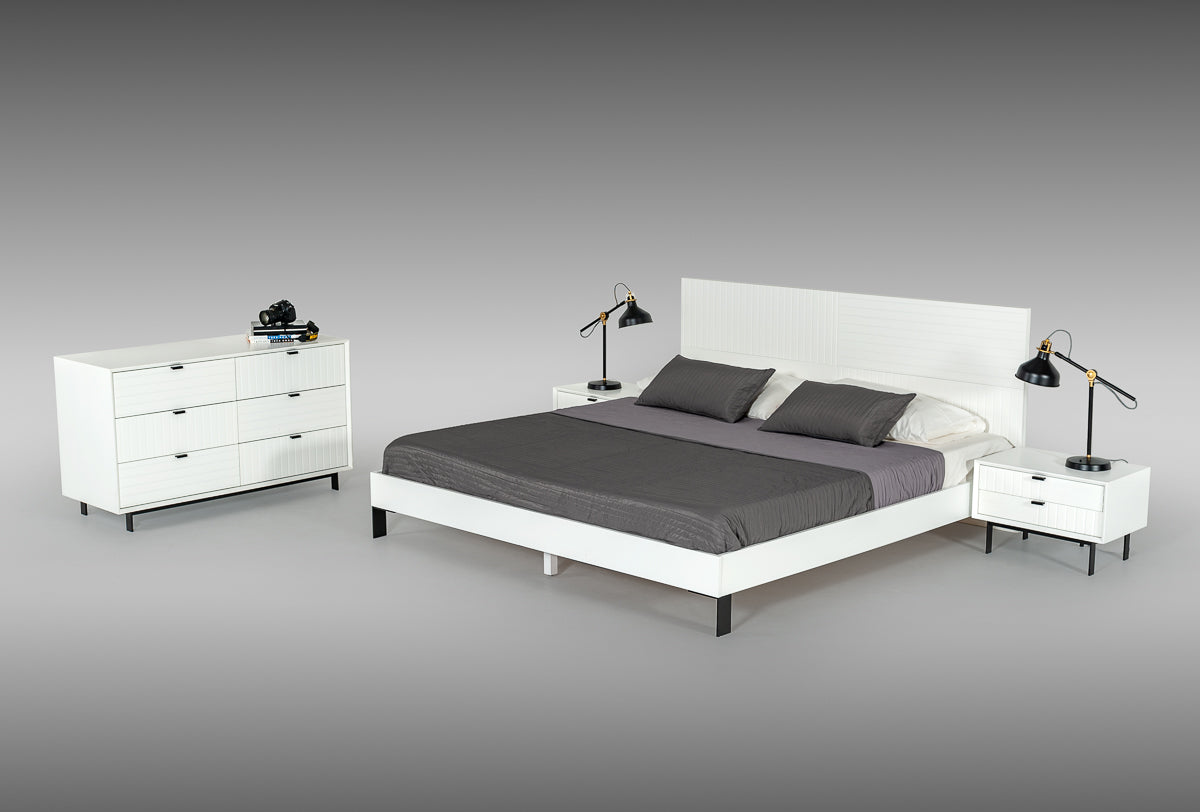 VIG Furniture Nova Domus Valencia White Bed