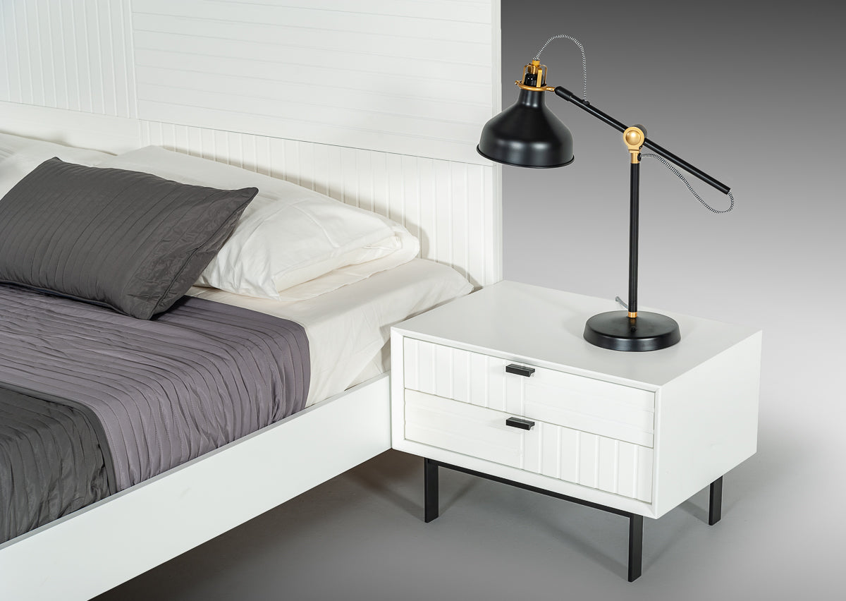 VIG Furniture Nova Domus Valencia White Nightstand