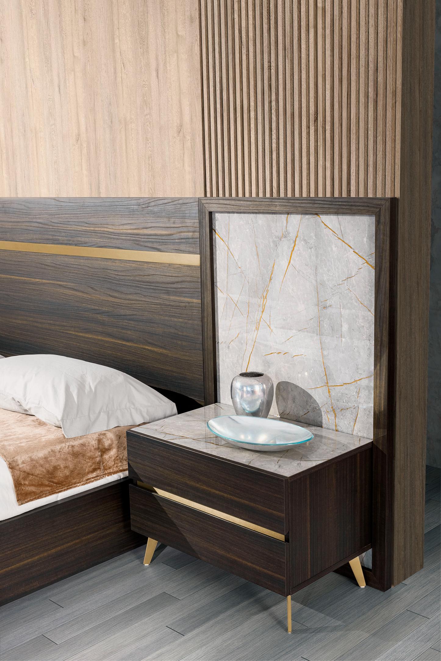 VIG Furniture Nova Domus Velondra Eucalypto Marble Bed Two Nightstands